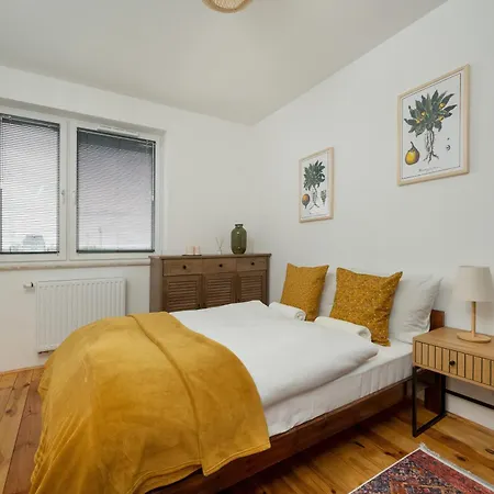 Miedziana Spacious In By Renters